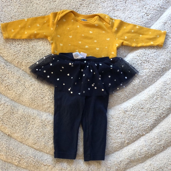 3  6-9 month interchangeable baby clothes - Picture 8 of 12